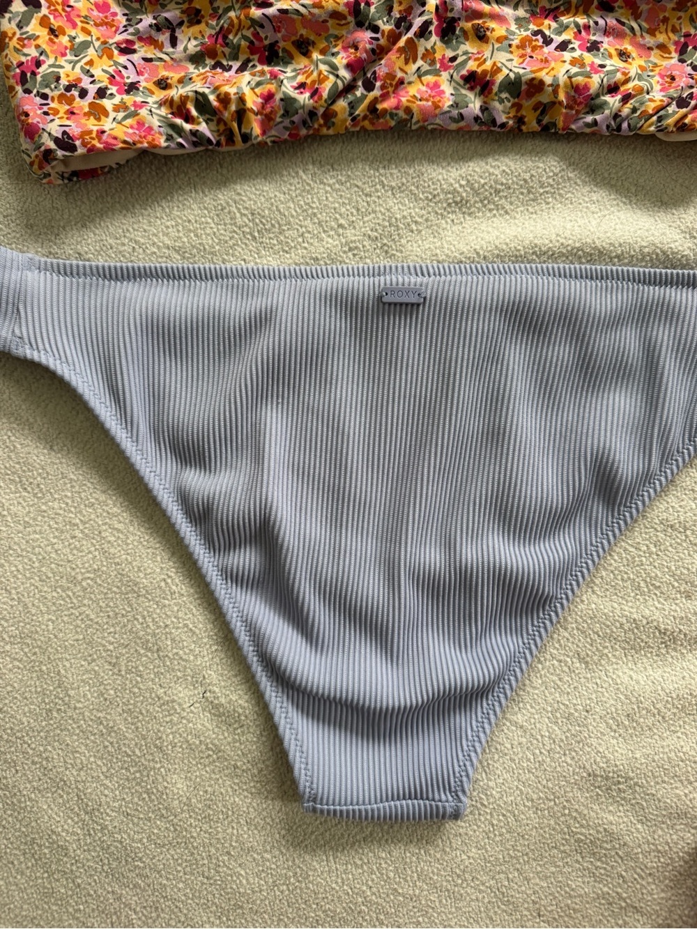 Roxy sz XL Floral Print Bikini Top & Light Periwinkle Ribbed Bottoms - Picture 3 of 5
